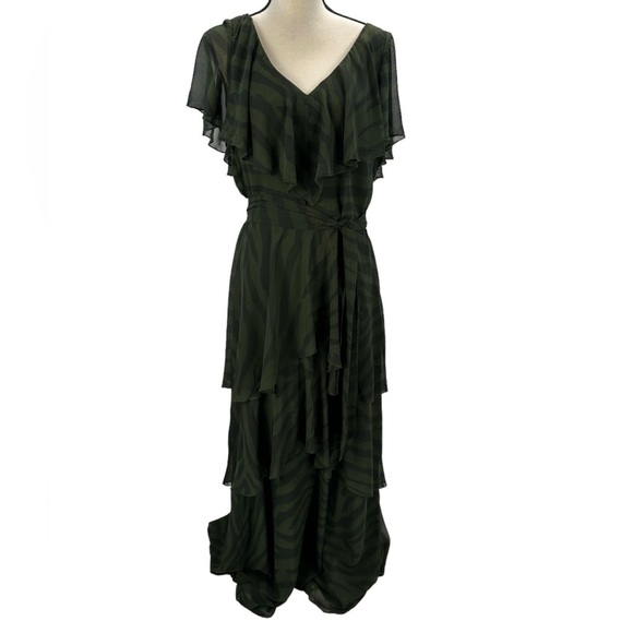 Lauren Ralph Lauren Ruffle V-Neck Layered Georgette Gown - Olive Green - size 12